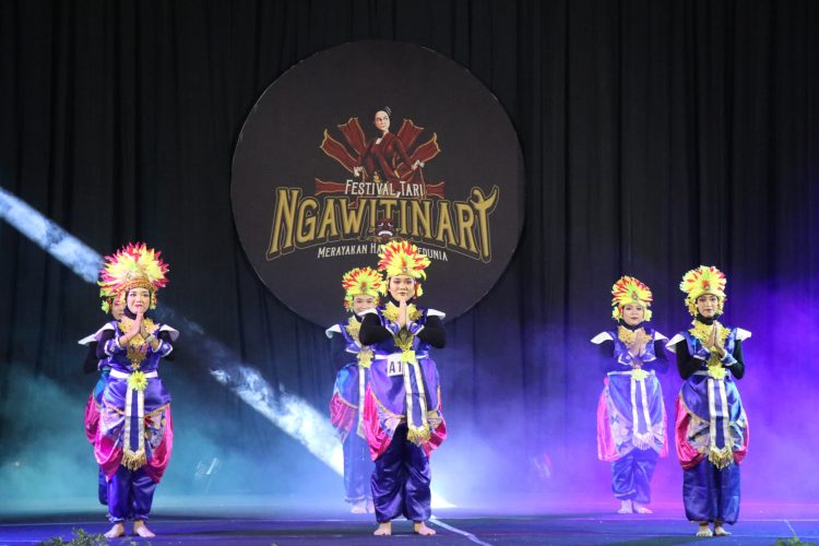 Ngawi Meriahkan Hari Tari Sedunia lewat Festival Ngawitinari