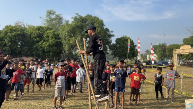 Tanah Lapang Vol.1: Seharian Bermain Permainan Tradisional Bersama Zulfalanang