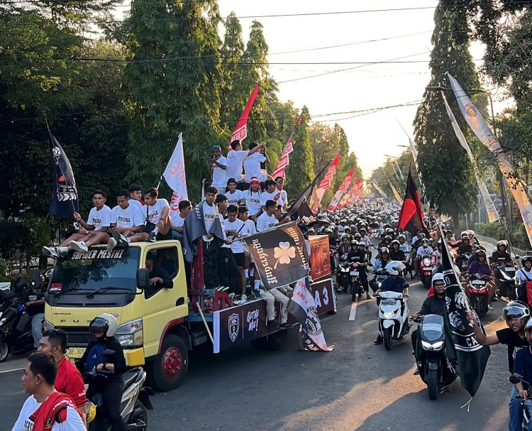 Ribuan Suporter Sambut Kepulangan Persinga, Ngawi Berpesta Rayakan Promosi ke Liga 3 Nusantara