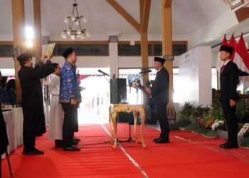Resmi Terima SK, 228 PNS di Siap Mengabdi Untuk Kabupaten Ngawi